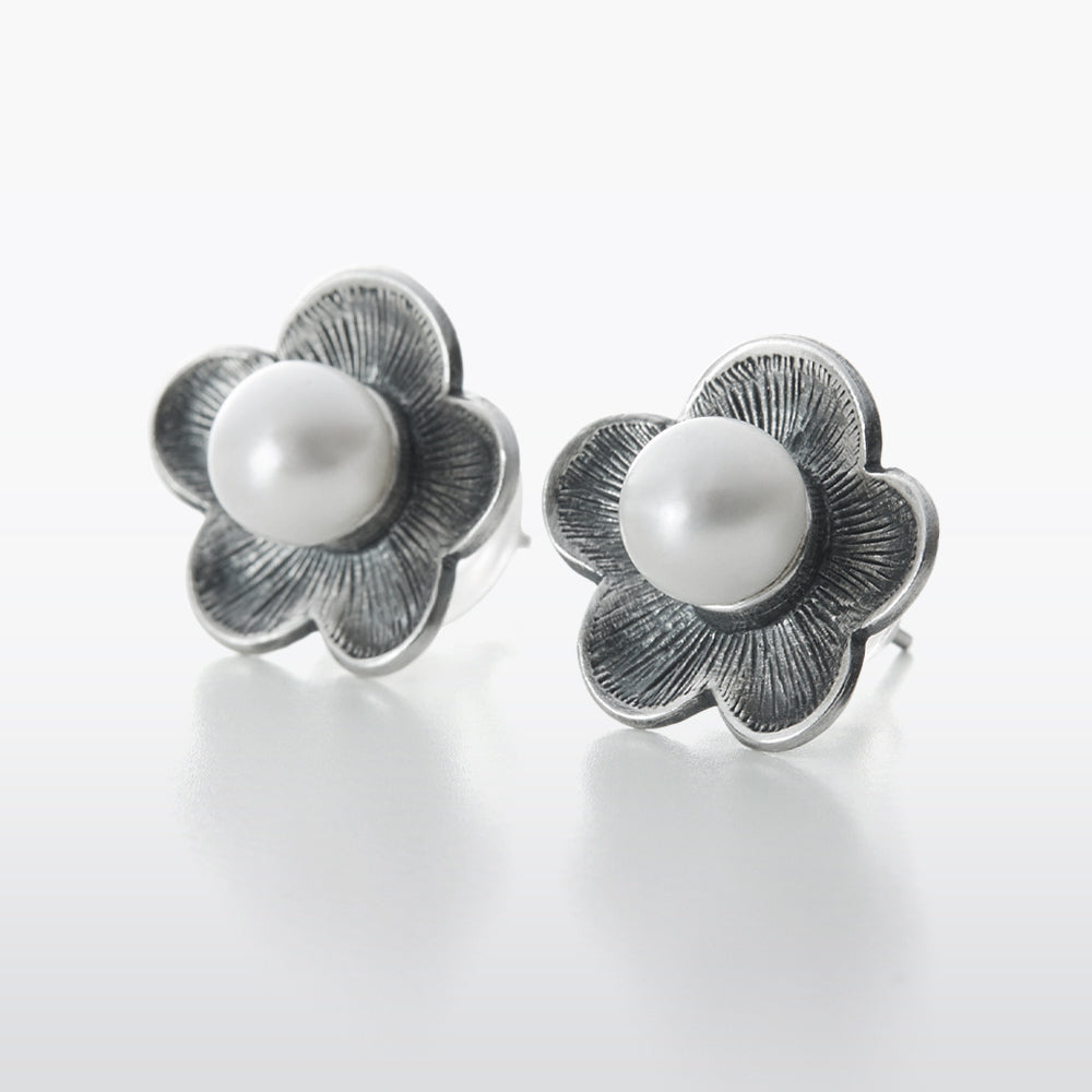 Ume Flower Peal Earrings
