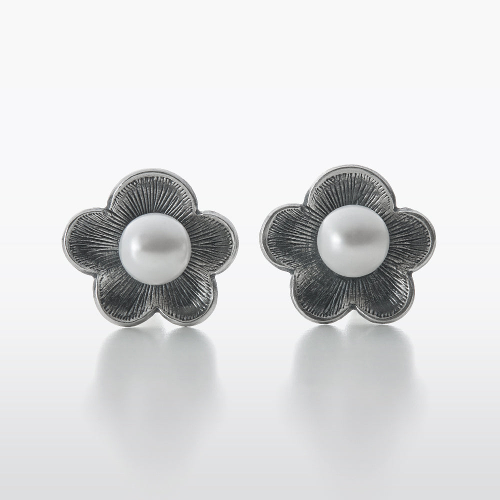 Ume Flower Peal Earrings
